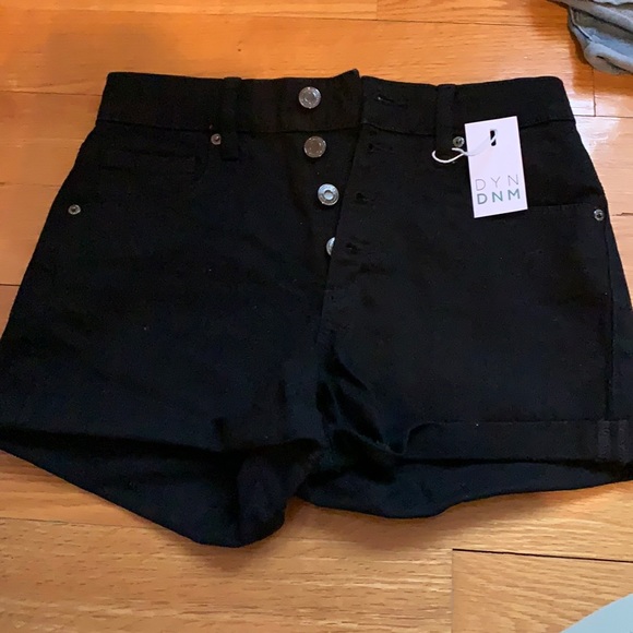 BRAND NEW WITH TAGS JEAN SHORTS - Picture 1 of 4